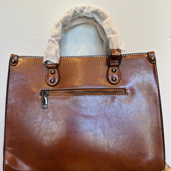 Elegant Tote - Classic and Functional - $100 - Picture 3 of 4